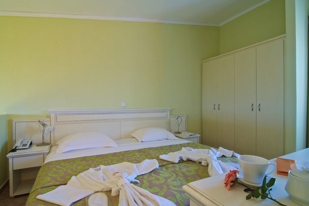 Sweety Club Solimar Emerald Rethymno  Екстер'єр фото